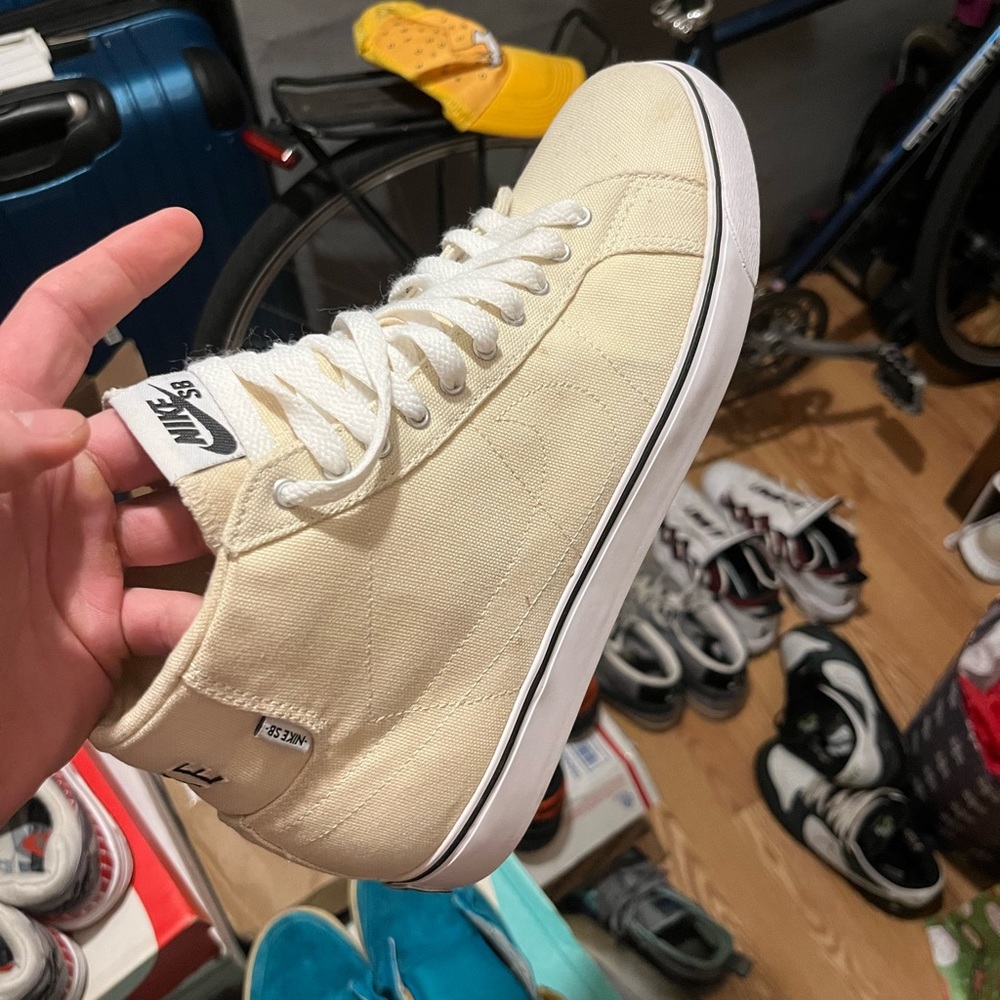 HUF x Nike SB Blazer Mid Premium Decon 2009 VINTAGE Men’s 10.5